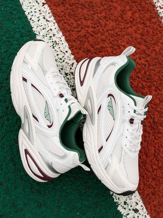 ππ₯ Step Into Comfort & Style! Order the Red Tape RT Neo Classics' 96 Menβs Casual Shoes now at blackrat.in, vinisocial.in, dealdynamo.vinisocial.in. π Exclusive deals available β Donβt miss out!