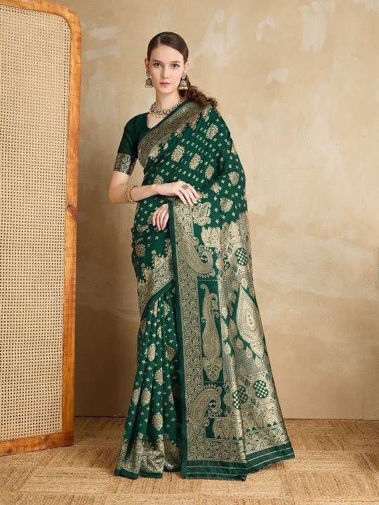 Product Details Design Details Maroon and gold-toned banarasi saree Woven design saree with woven design border border Has zari detail The saree comes with an unstitched blouse piece The blouse worn by the model might be for modelling purpose only. Check the image of the blouse piece to understand how the actual blouse piece looks like. Size & Fit Length: 5.5 metres plus 0.8 metre blouse piece Width: 1.06 metres (approx.) Material & Care Silk Blend Dry Clean